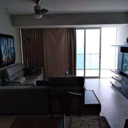Beautiful 3 Bedroom, Fully Furnished, On The Beach Mazatlán Exteriör bild